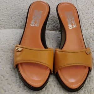Ferragamo Peach Wedges